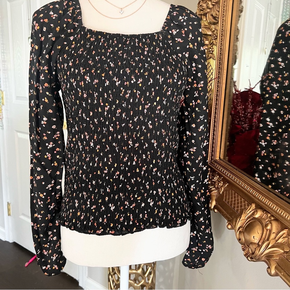 Art Class Black Floral Shirred Long Sleeve Top Girls Size XXL 18/20